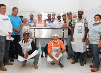 PREFEITURA EM PARCERIA COM SENAR, CODEVASF E SINDICATO DOS PRODUTORES RURAIS PROMOVE CURSO DE APICULTURA AVANÇADO